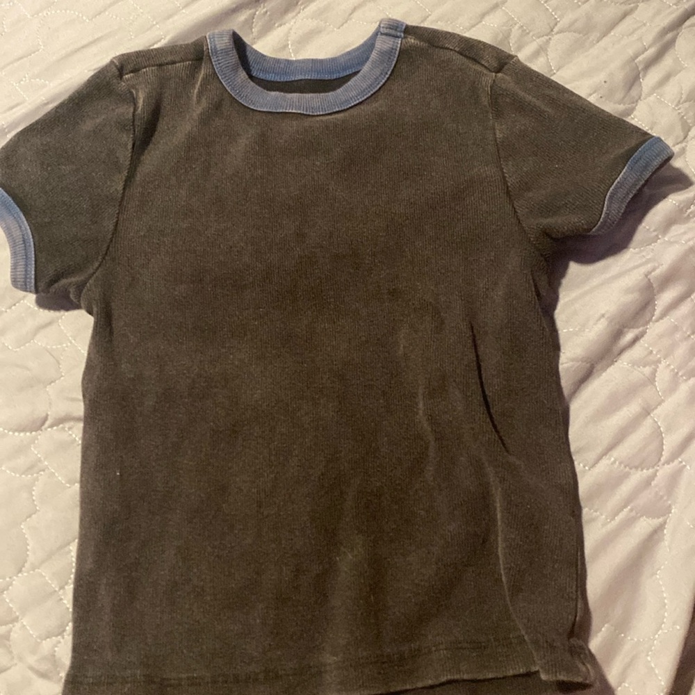 Womens black faded crop top size L